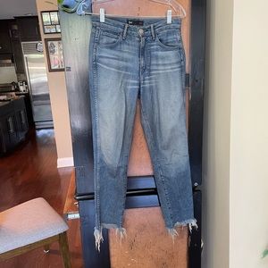 3x1 Frayed Trim Cropped Jeans sz 24